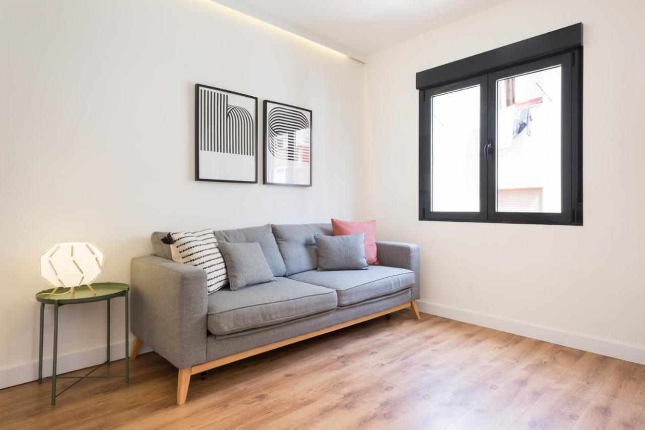 Urban Chill Apartments By Olala Homes L'Hospitalet de Llobregat Exterior foto