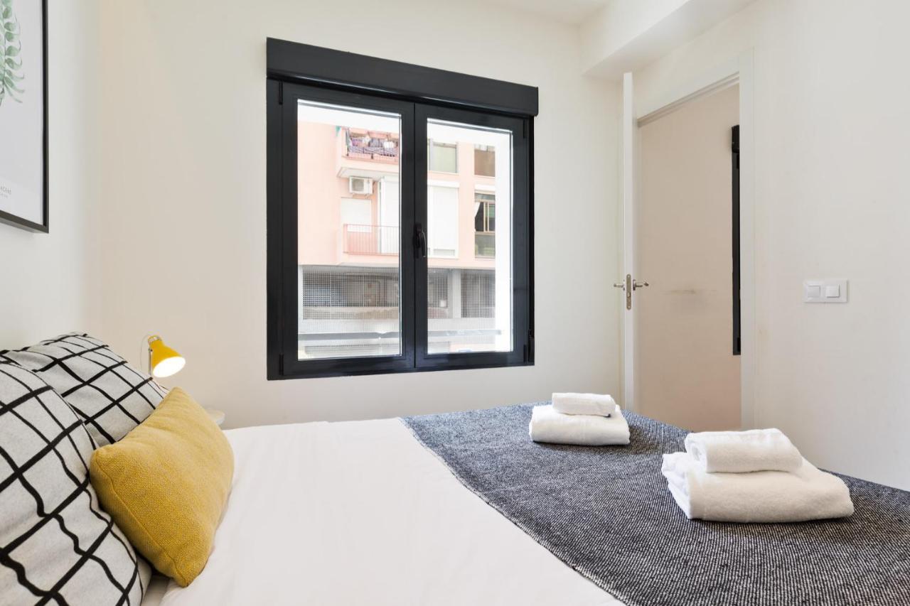 Urban Chill Apartments By Olala Homes L'Hospitalet de Llobregat Exterior foto