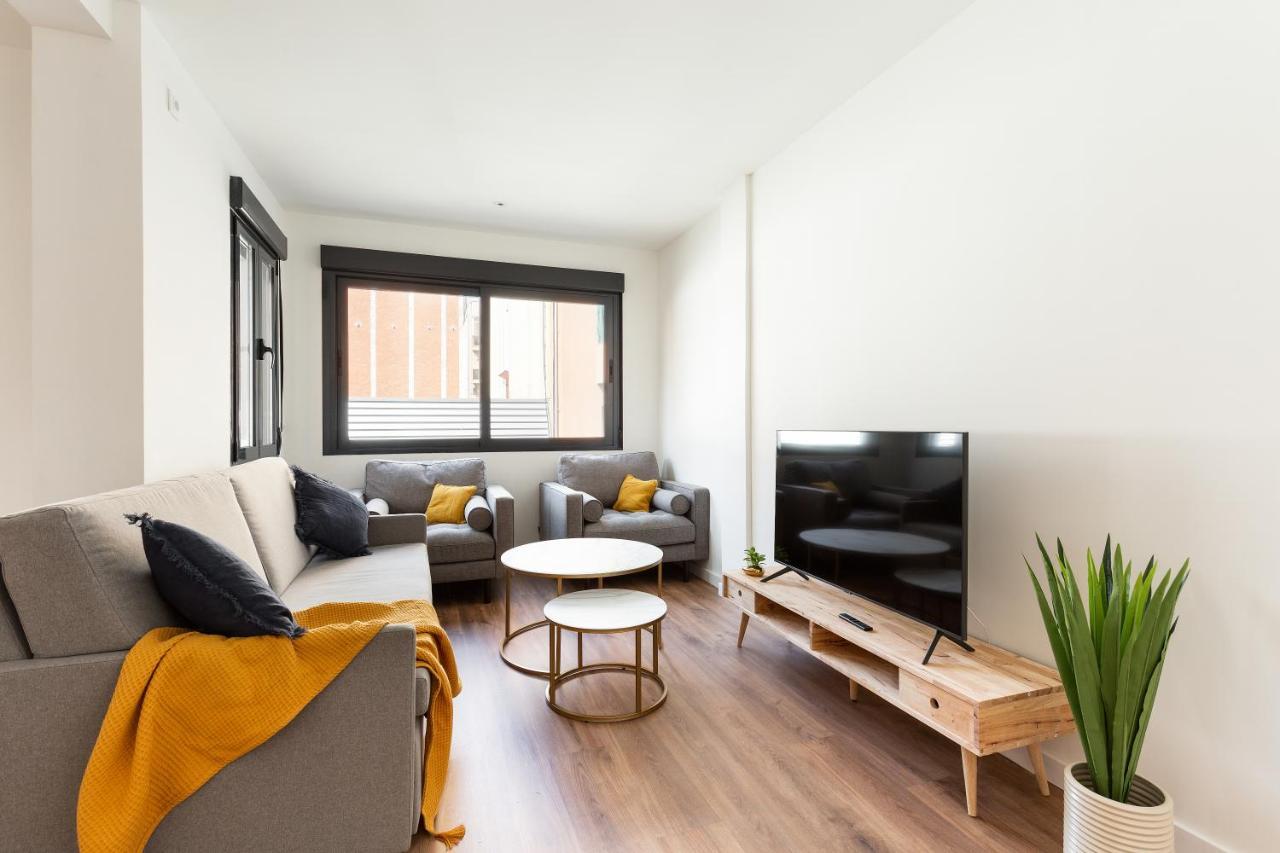 Urban Chill Apartments By Olala Homes L'Hospitalet de Llobregat Exterior foto