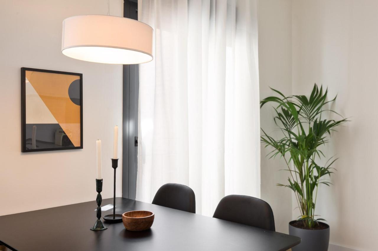 Urban Chill Apartments By Olala Homes L'Hospitalet de Llobregat Exterior foto